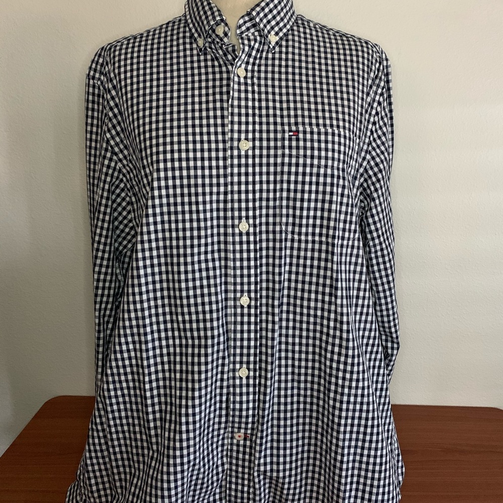 Tommy Hilfiger Classic Fit